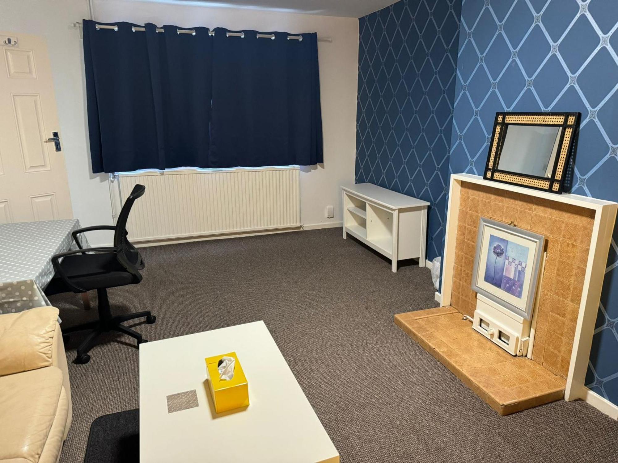 Gatwick Star Night Stay - Gatwick Кролі Екстер'єр фото